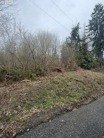 8.69 Acres of Residential Land for Sale in Rainier, Oregon