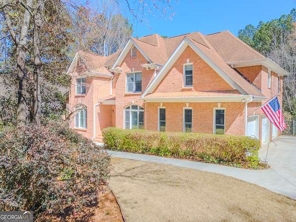 5 Acres of Land with Home for Sale in Lawrenceville, Georgia