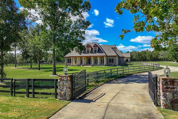 5.22 Acres of Land with Home for Sale in Aiken, South Carolina