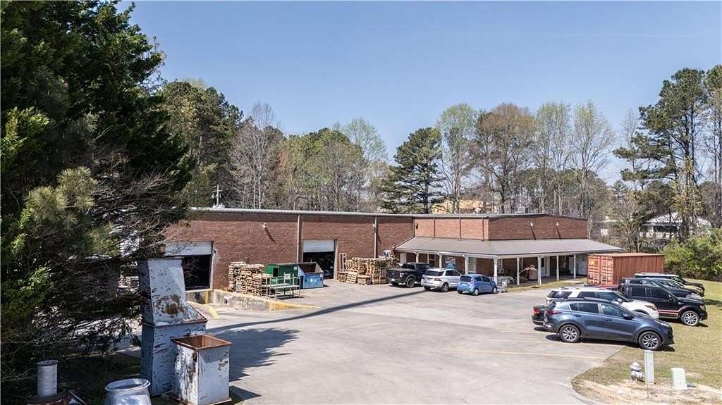 0.9 Acres of Commercial Land for Sale in Fayetteville, Georgia
