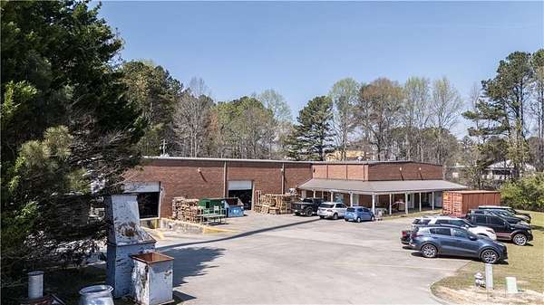 0.9 Acres of Commercial Land for Sale in Fayetteville, Georgia