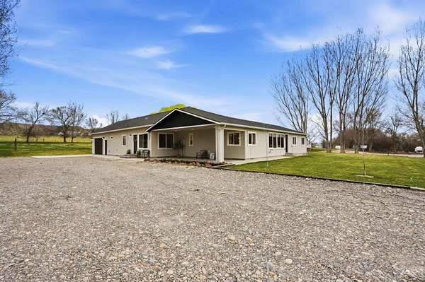 3.56 Acres of Land with Home for Sale in Homedale, Idaho