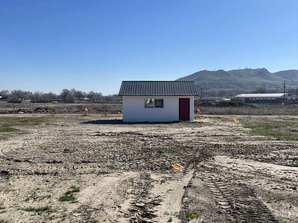 0.14 Acres of Residential Land for Sale in Vale, Oregon