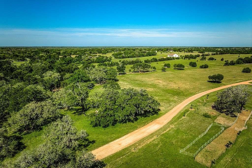 9 Acres of Land for Sale in Round Top, Texas