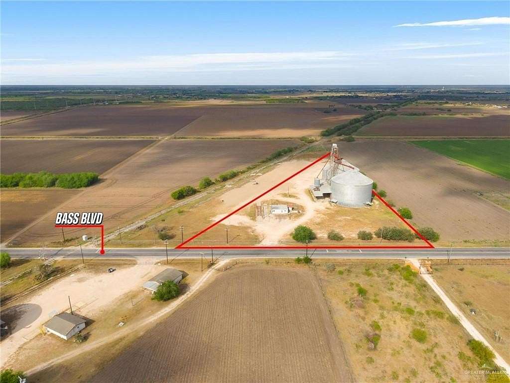 5.16 Acres of Improved Commercial Land for Sale in Harlingen, Texas
