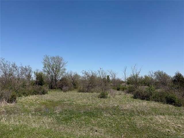 25 Acres of Agricultural & Residential Land for Sale in Owasso, Oklahoma