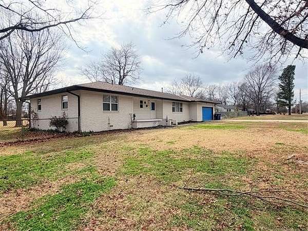 1.75 Acres of Land with Home for Sale in Tulsa, Oklahoma