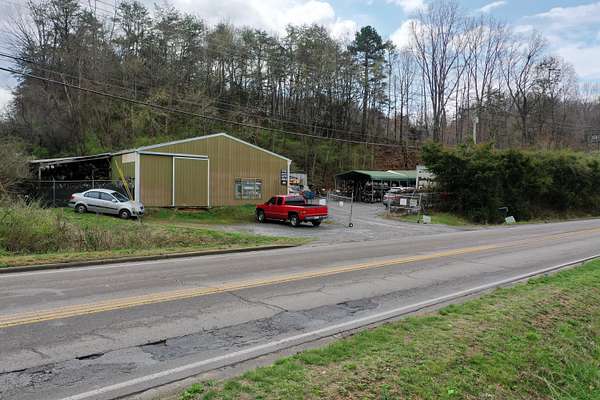 2 Acres of Commercial Land for Sale in Morristown, Tennessee
