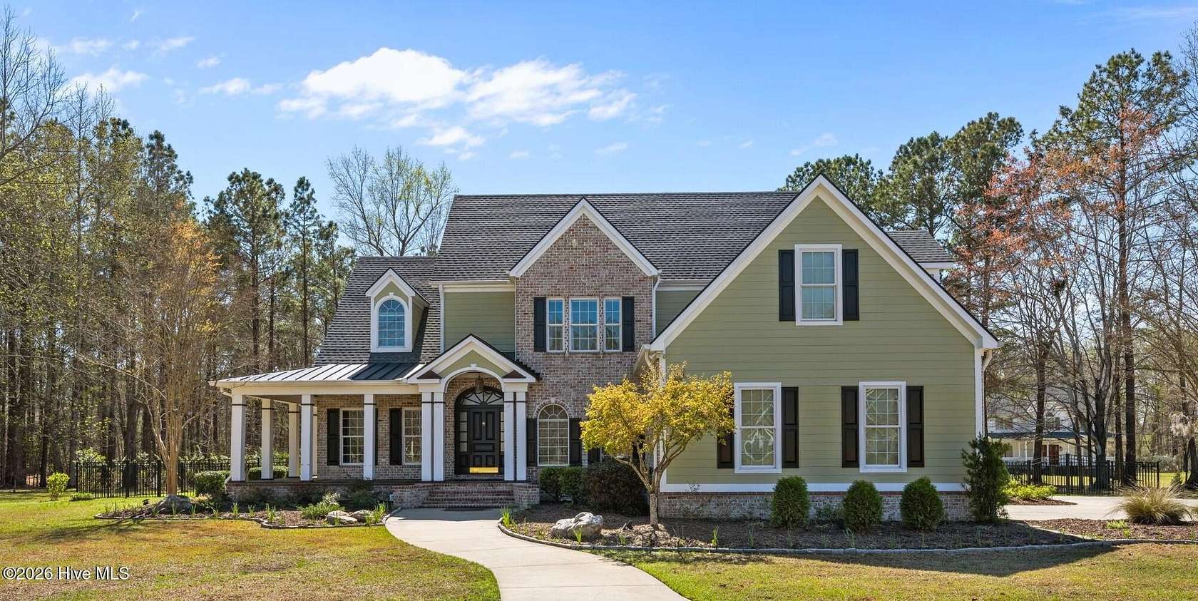 2.14 Acres of Land with Home for Sale in New Bern, North Carolina