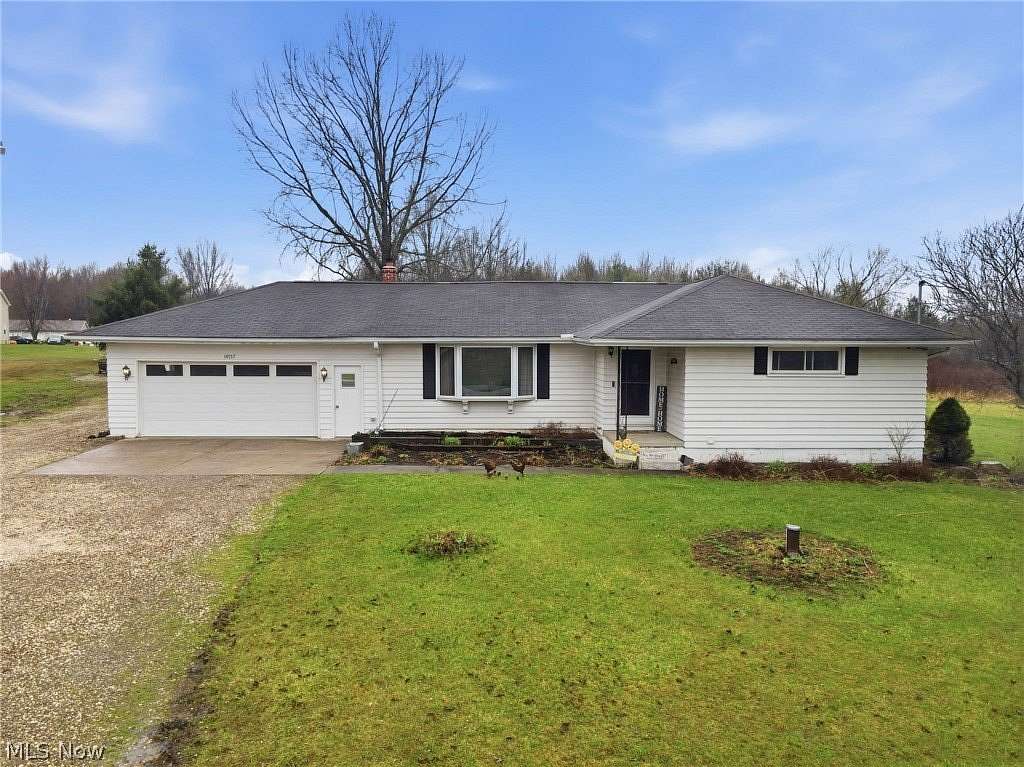 2.3 Acres of Land with Home for Sale in Berlin Center, Ohio