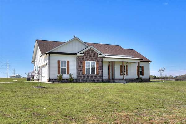 13.5 Acres of Land with Home for Sale in Aiken, South Carolina