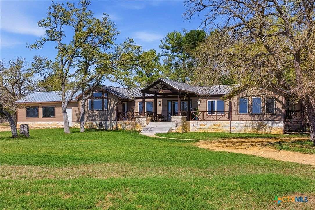 20 Acres of Land with Home for Sale in Red Rock, Texas