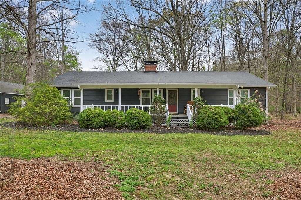 8 Acres of Land with Home for Sale in Carrollton, Georgia