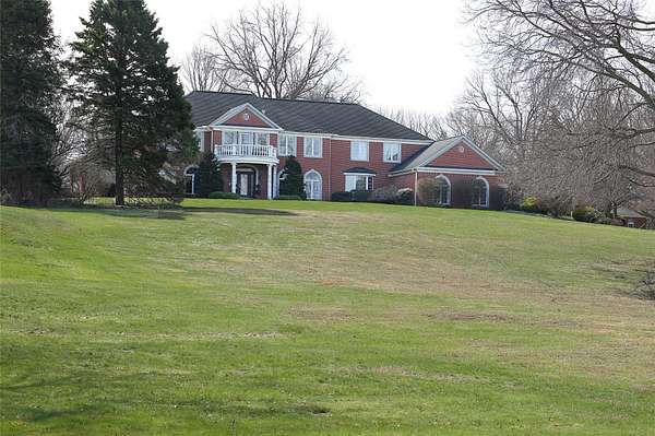 3.9 Acres of Land with Home for Sale in Erie, Pennsylvania