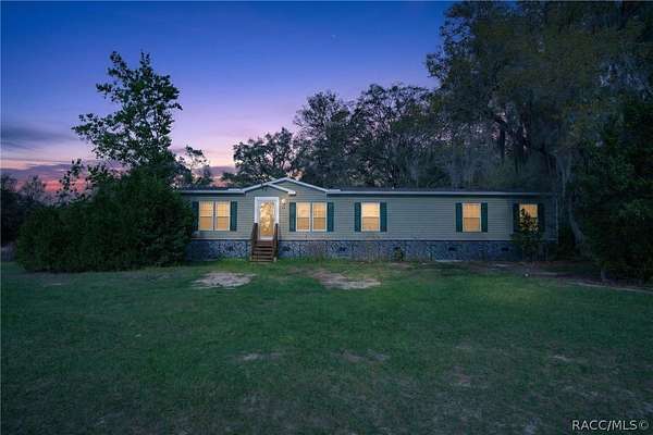 5 Acres of Land with Home for Sale in Lecanto, Florida