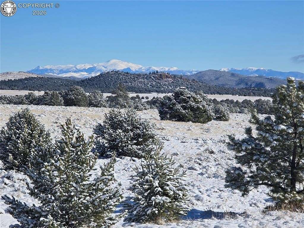 35.2 Acres of Land for Sale in Cotopaxi, Colorado