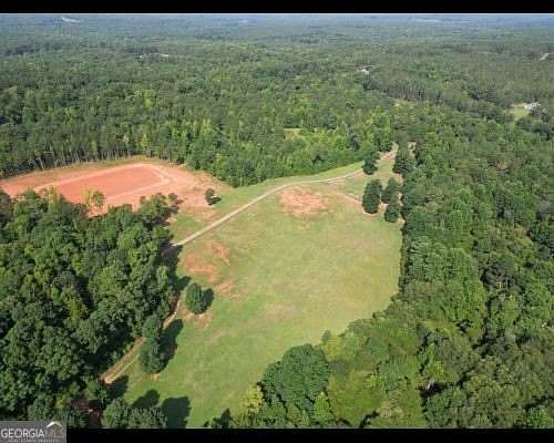 255 Acres of Land with Home for Sale in Rutledge, Georgia