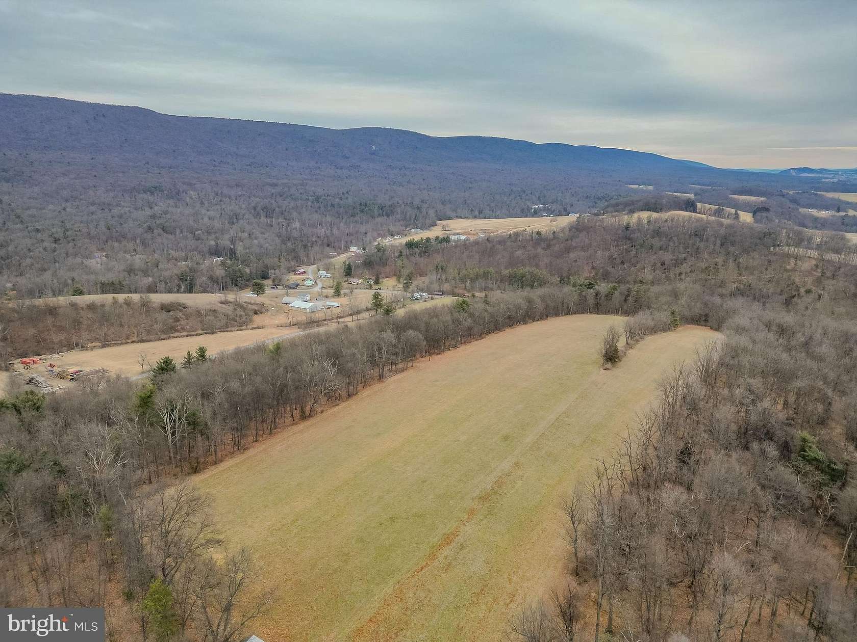 34 Acres of Land for Auction in McAlisterville, Pennsylvania