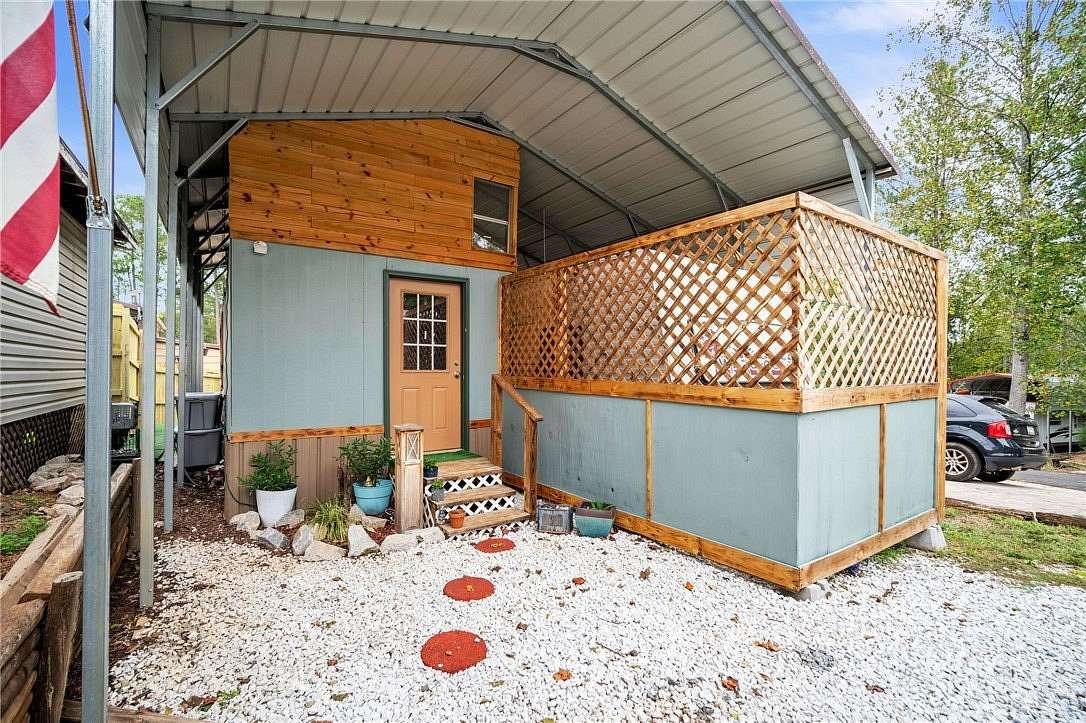 0.07 Acres of Residential Land for Sale in Westminster, South Carolina