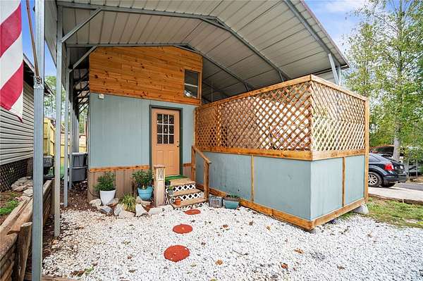 0.07 Acres of Residential Land for Sale in Westminster, South Carolina