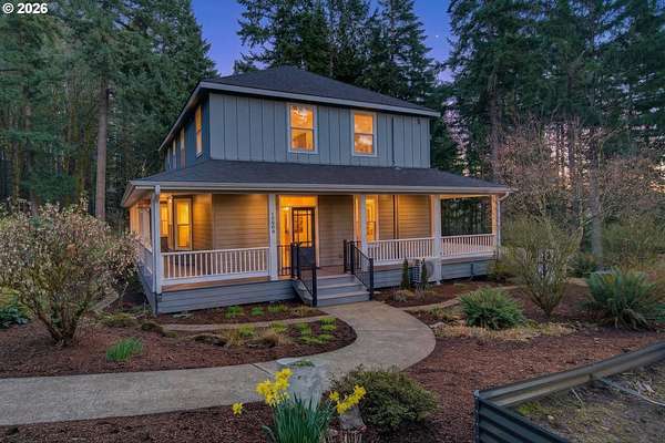 16.8 Acres of Land with Home for Sale in Oregon City, Oregon