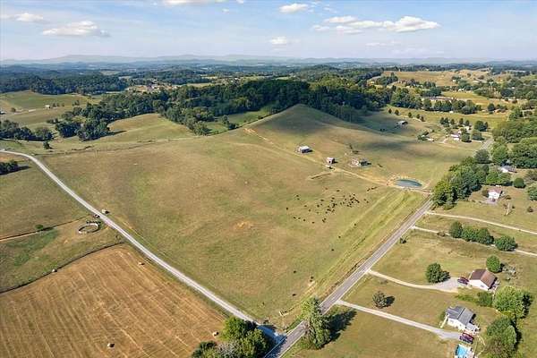 28.5 Acres of Recreational & Residential Land for Sale in Meadowview, Virginia