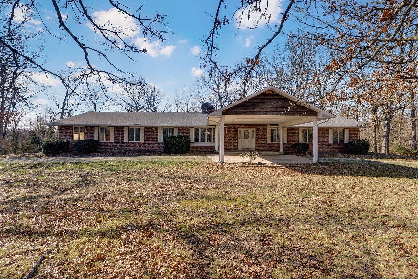 28 Acres of Recreational Land with Home for Sale in Mount Vernon, Missouri