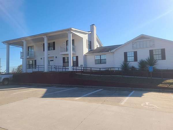 1.76 Acres of Improved Commercial Land for Sale in McDonough, Georgia