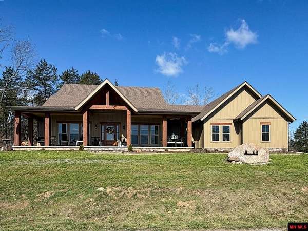 2 Acres of Land with Home for Sale in Mountain Home, Arkansas