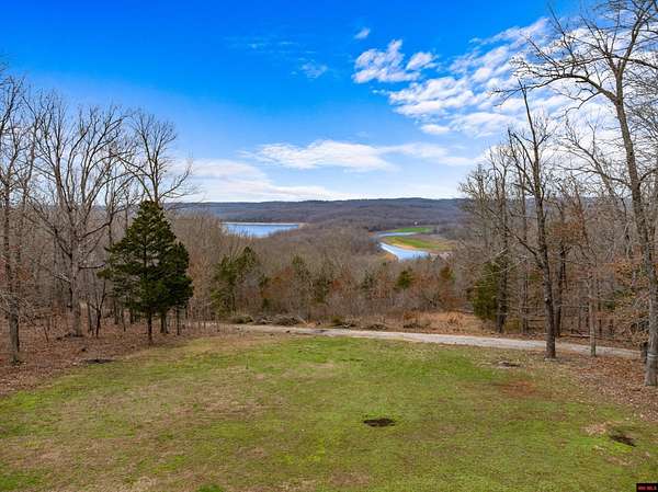 10 Acres of Land with Home for Sale in Henderson, Arkansas