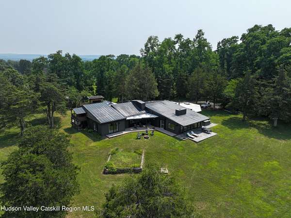 15 Acres of Land with Home for Lease in Hudson, New York