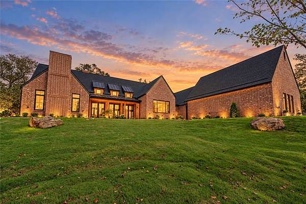 2.7 Acres of Land with Home for Sale in Siloam Springs, Arkansas