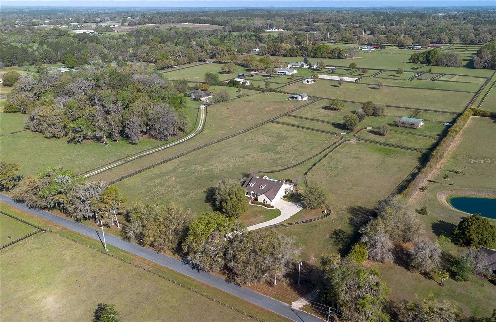 10 Acres of Land with Home for Sale in Ocala, Florida