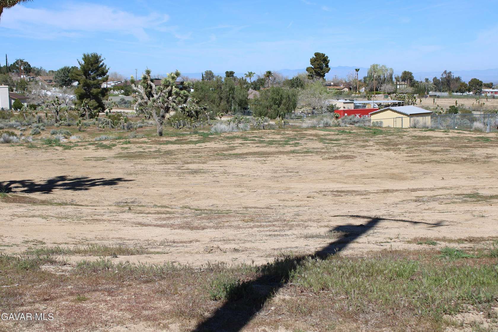 4.12 Acres of Residential Land for Sale in Pearblossom, California