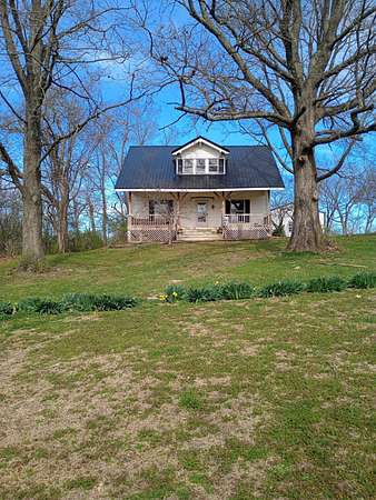 44 Acres of Agricultural Land with Home for Sale in Cynthiana, Kentucky