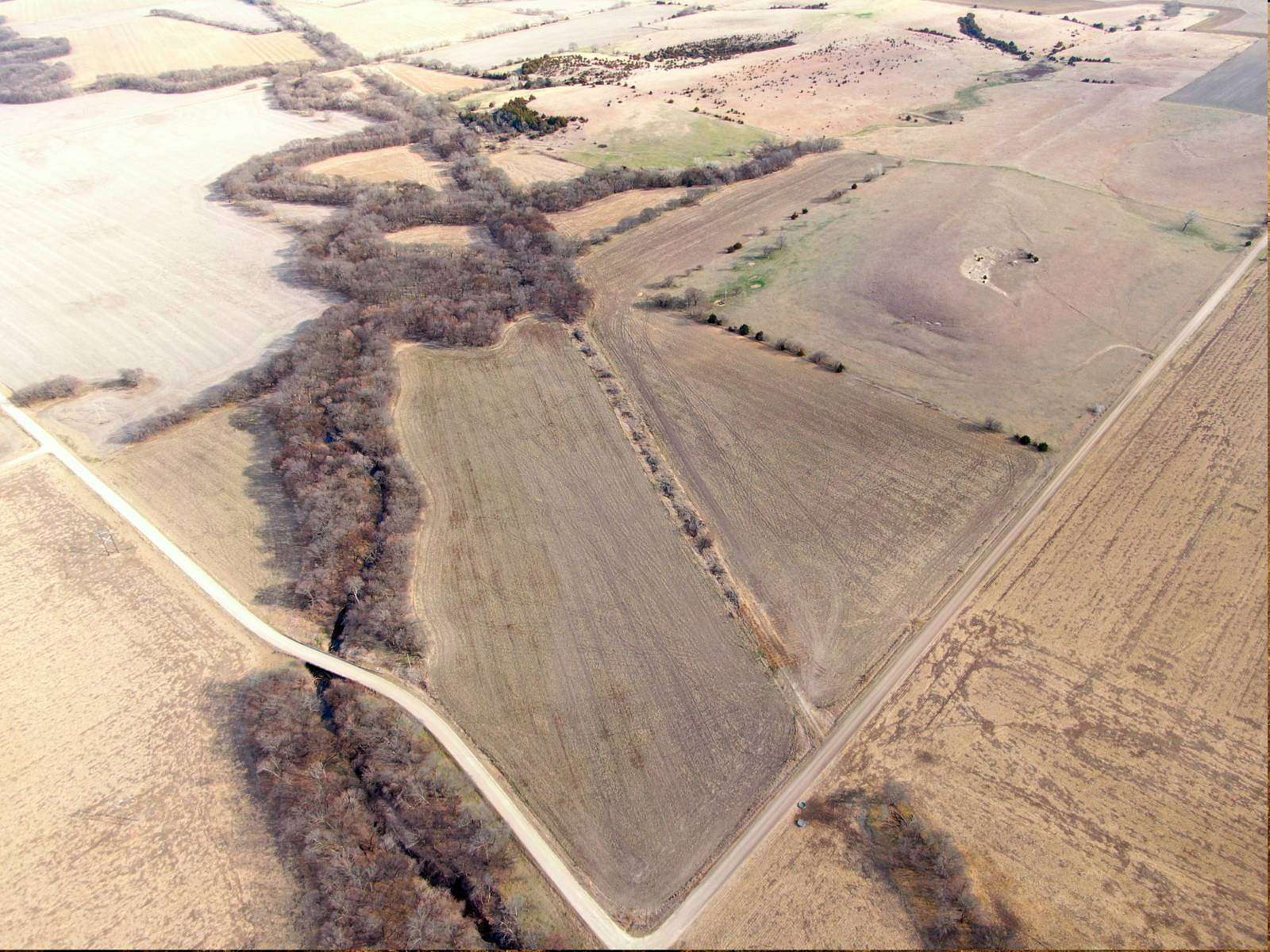 84.8 Acres of Agricultural & Residential Land for Sale in Jamestown, Kansas