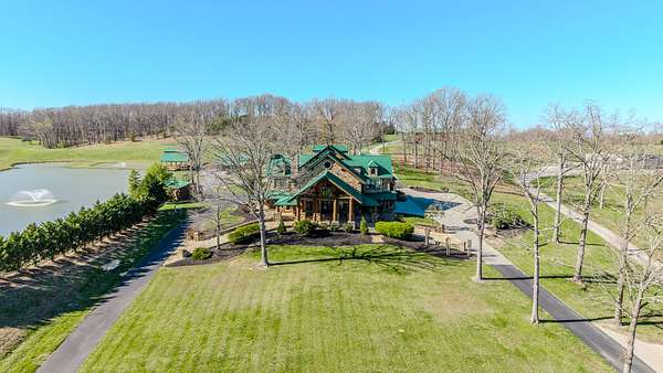 390 Acres of Improved Land for Sale in Sweetwater, Tennessee