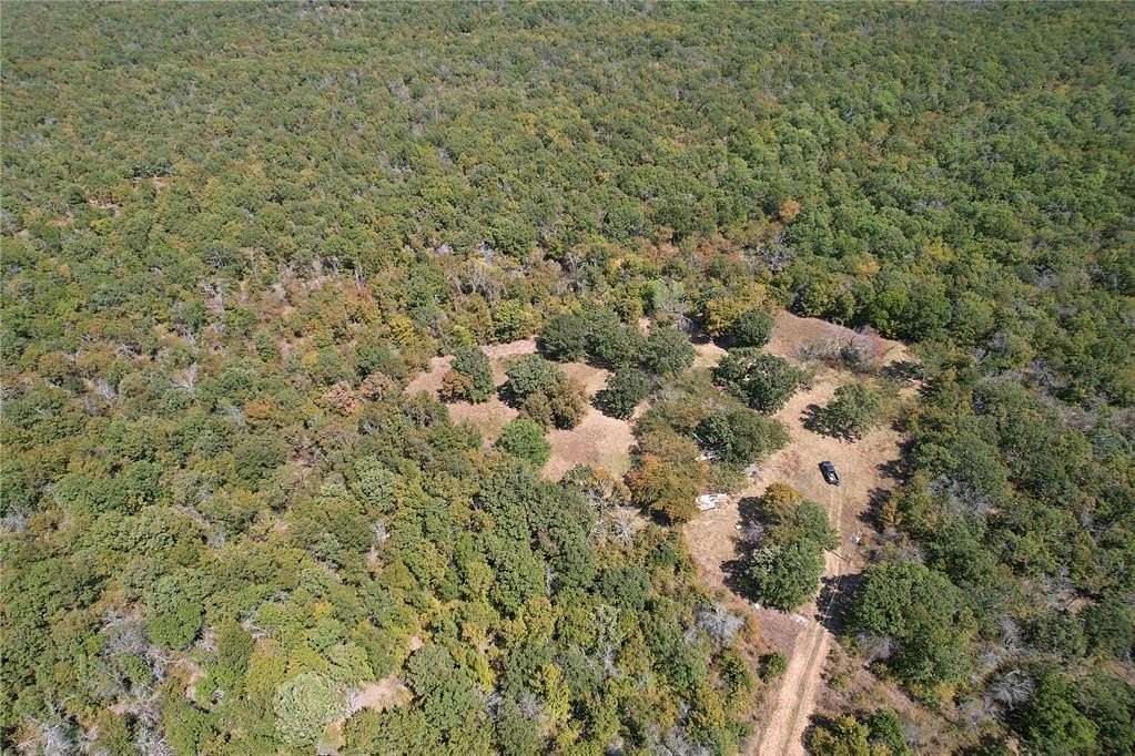 25 Acres of Land for Sale in Dustin, Oklahoma