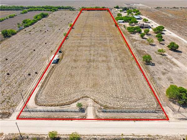 11 Acres of Land for Sale in Edinburg, Texas