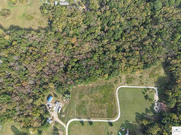 5 Acres of Residential Land for Sale in Sedalia, Missouri