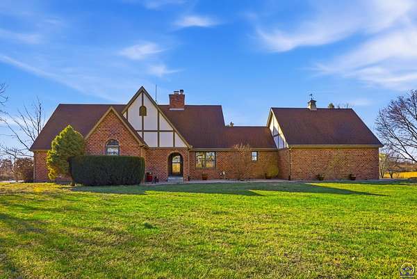 94.5 Acres of Land with Home for Sale in Auburn, Kansas