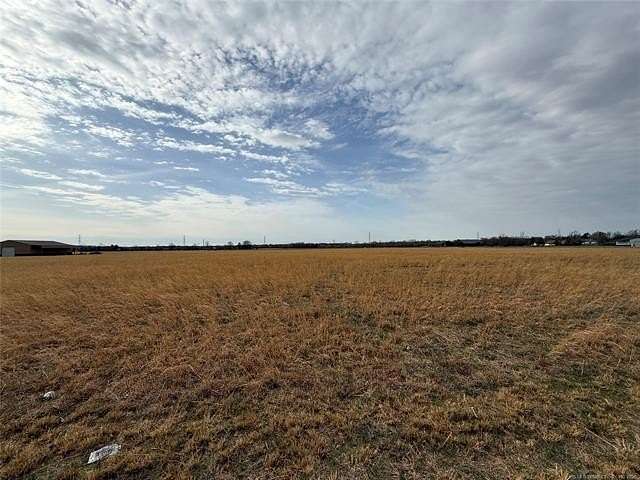2.35 Acres of Residential Land for Sale in Muskogee, Oklahoma
