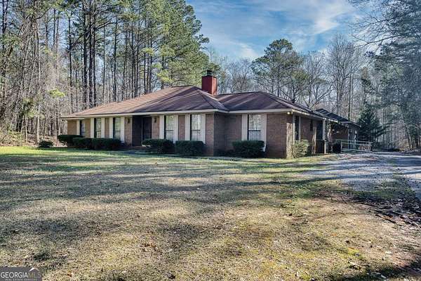 6.5 Acres of Land with Home for Sale in Atlanta, Georgia