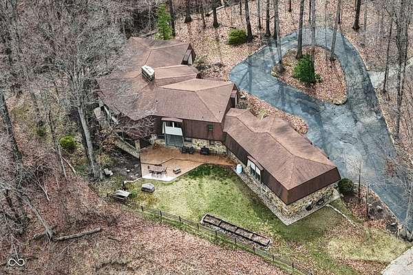 15.7 Acres of Land with Home for Sale in Avon, Indiana