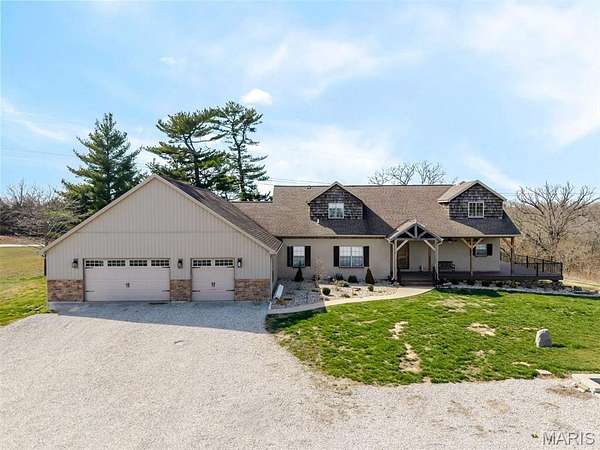 11 Acres of Land with Home for Sale in Smithton, Illinois