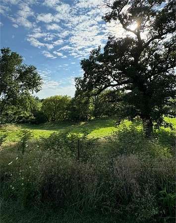 10 Acres of Land for Sale in Weston, Missouri