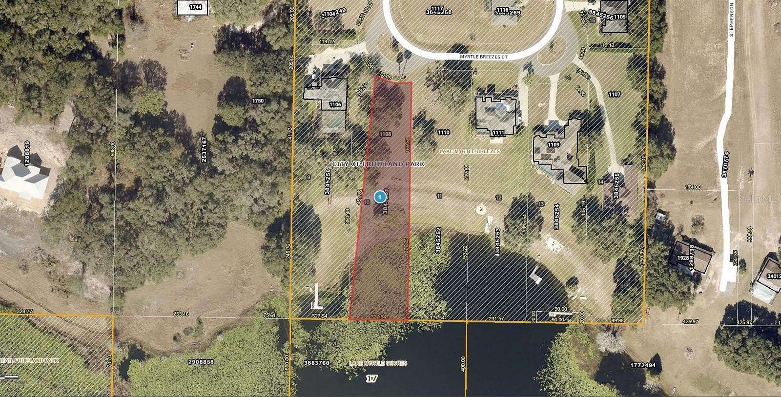 0.91 Acres of Residential Land for Sale in Fruitland Park, Florida