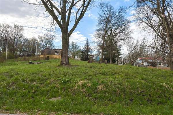 0.45 Acres of Residential Land for Sale in St. Joseph, Missouri