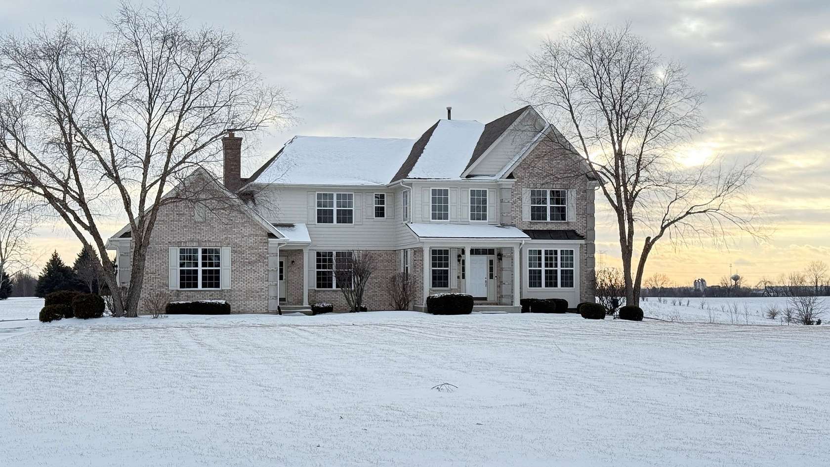 4.84 Acres of Land with Home for Lease in Barrington Hills, Illinois