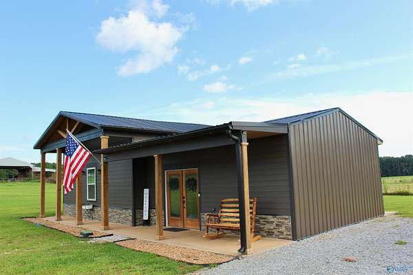 6 Acres of Land with Home for Sale in Ardmore, Tennessee